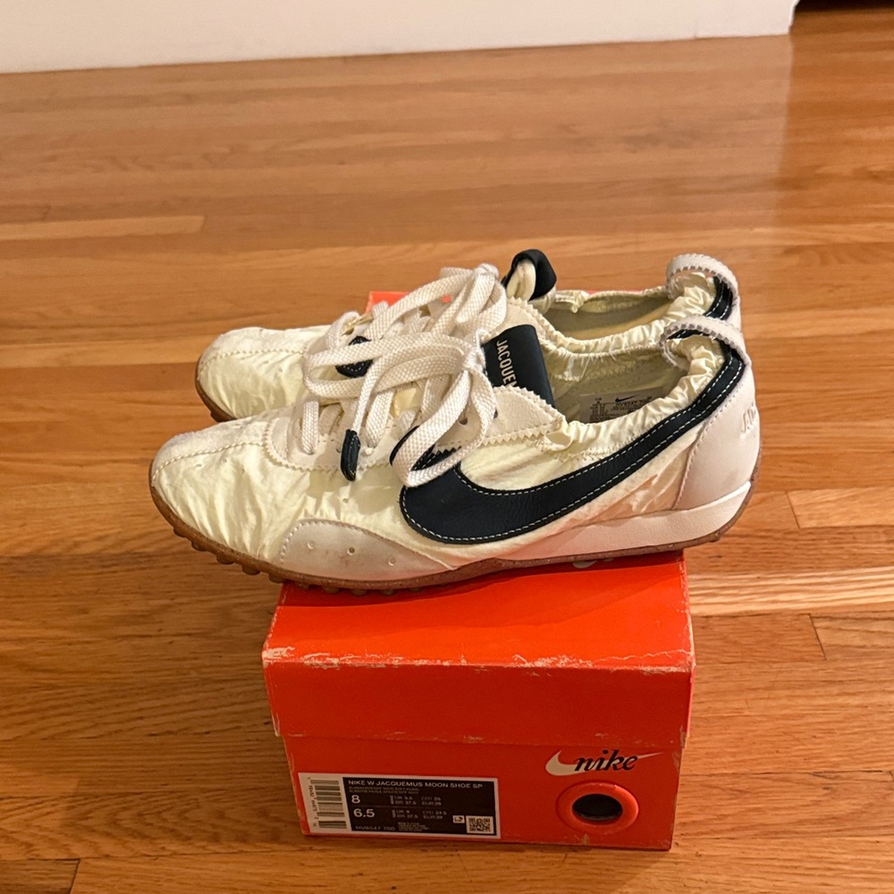 Jacquemus x Nike - Moon Shoe Pale Yellow